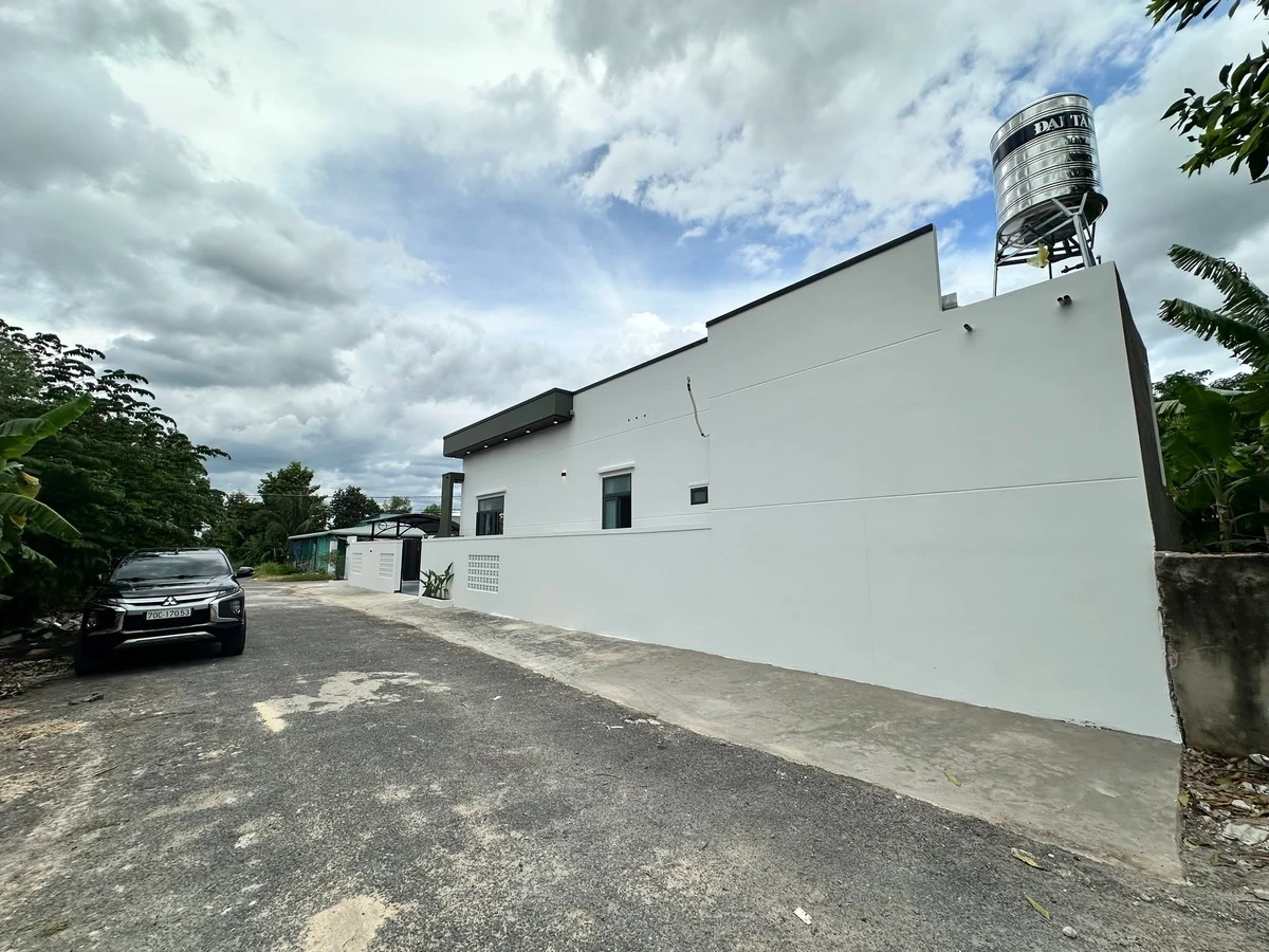 Nhà sân vườn 2 mặt tiền 142,5m² Long Hoa, Tây Ninh 1,45 tỷ - Ảnh thu nhỏ 4