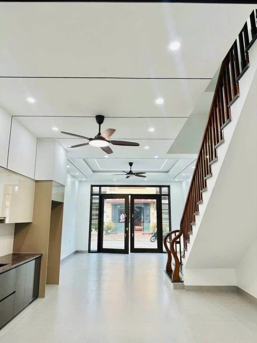 Bán nhà 2 tầng 100m² Lào Cai giá 2,2 tỷ - Ảnh thu nhỏ 2