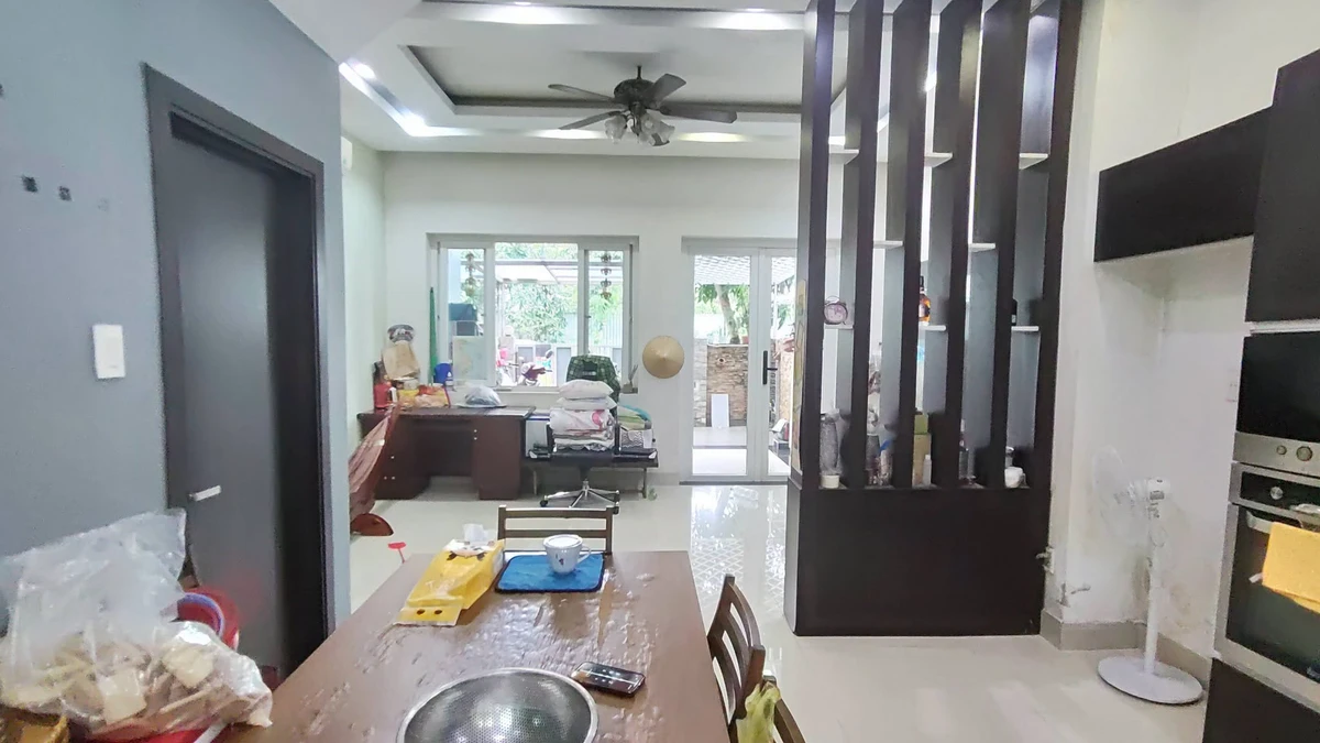Bán nhà 3 tầng 75m² Mega Village Khang Điền 9.5 tỷ - Ảnh thu nhỏ 2