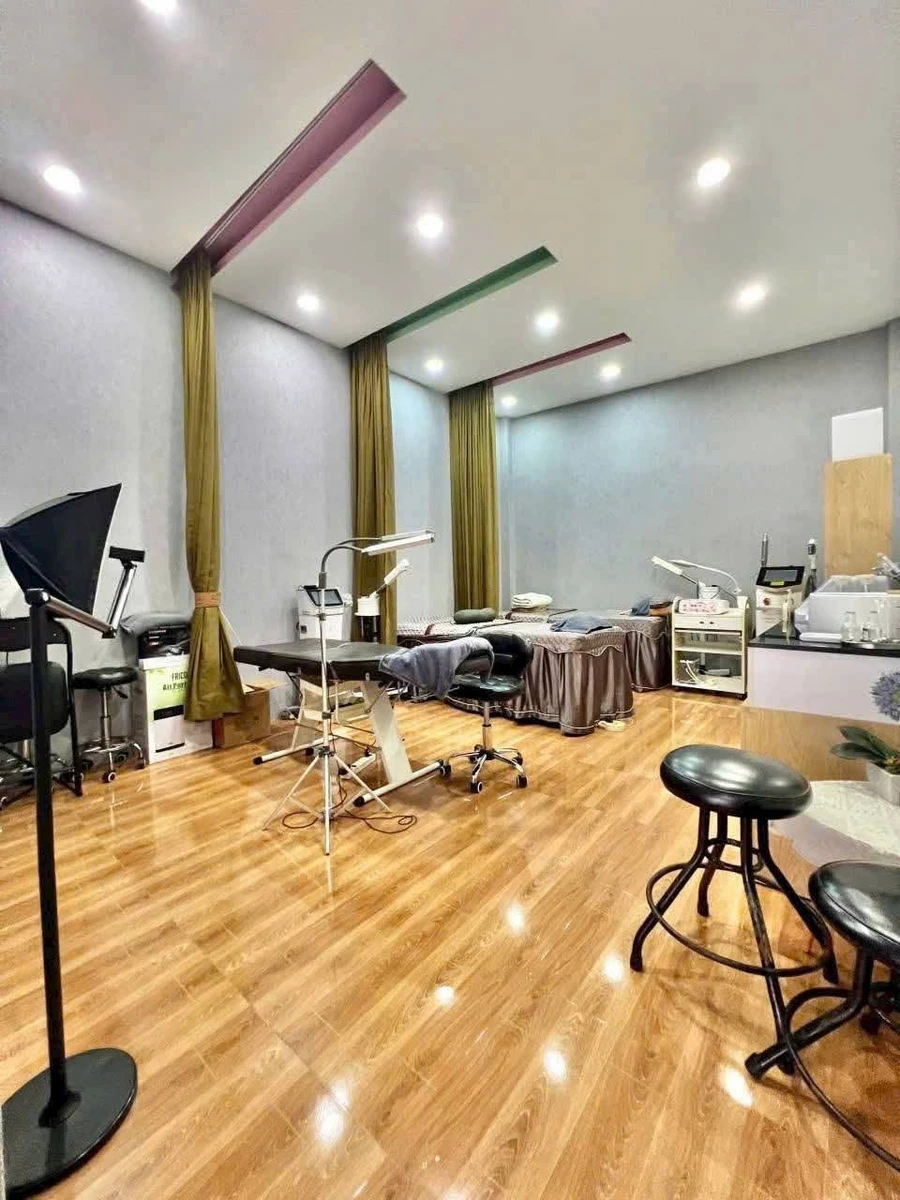 Bán nhà 60m² mặt tiền Trần Quang Khải Phan Thiết 2 tỷ 50 - Ảnh thu nhỏ 5