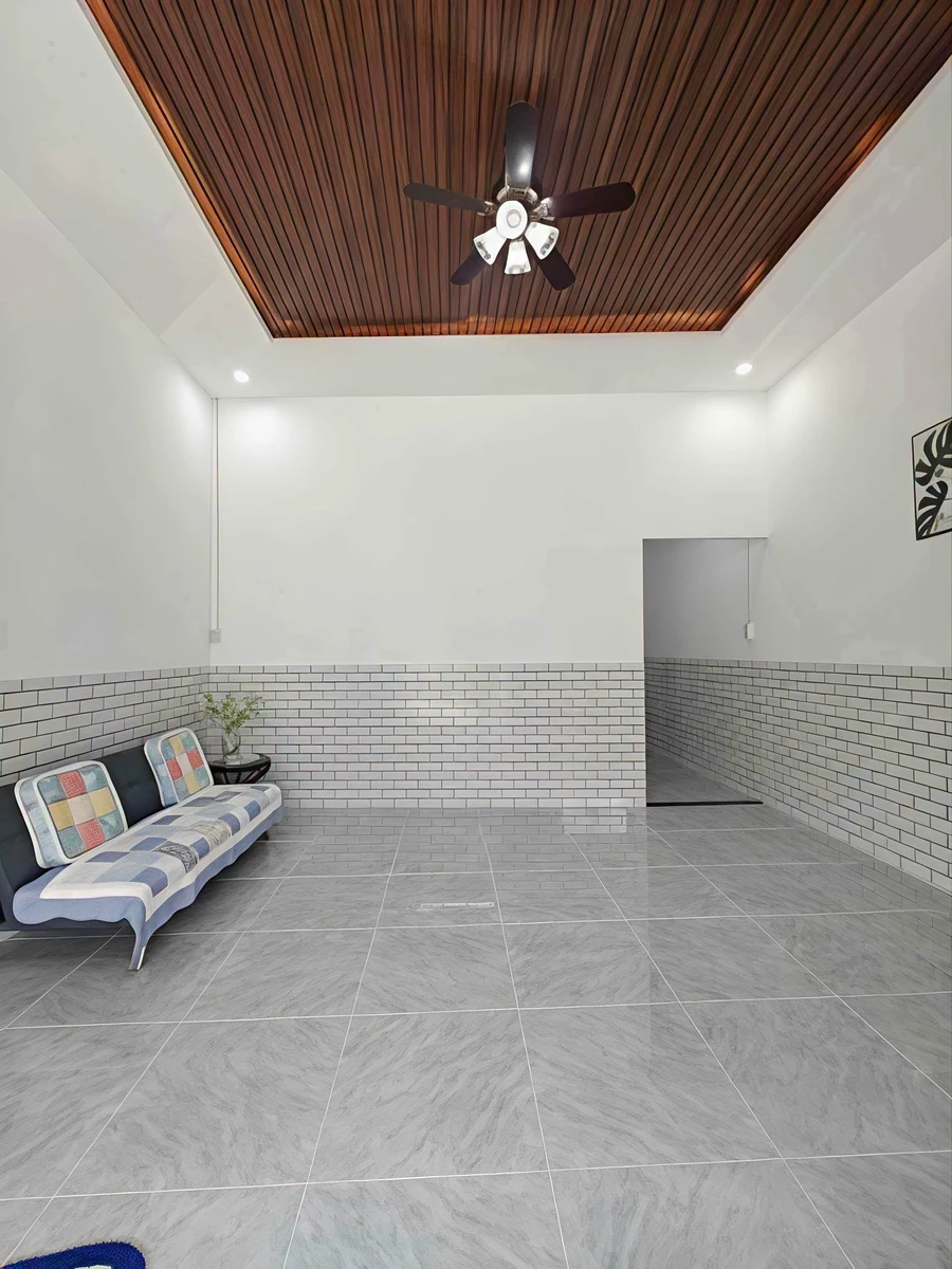 Bán nhà hoàn thiện 2PN, 81.9m² Huỳnh Tấn Phát Rạch Giá - Ảnh thu nhỏ 2