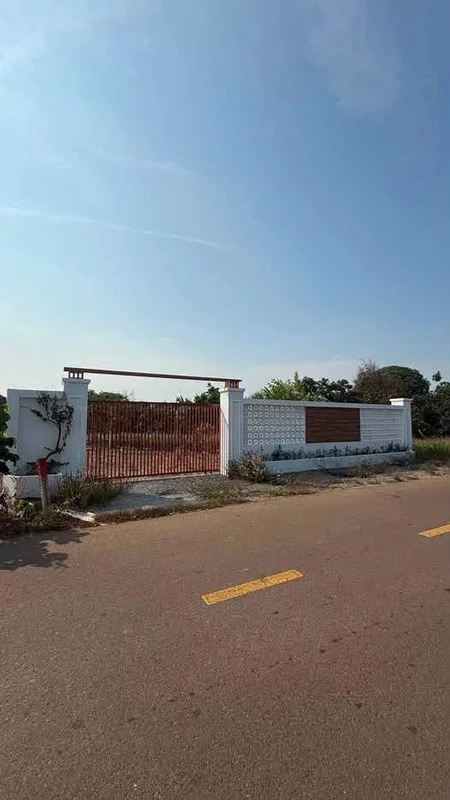 Bán đất 1.720m² có 100m² thổ cư tại Đất Đỏ, 2.3 tỷ