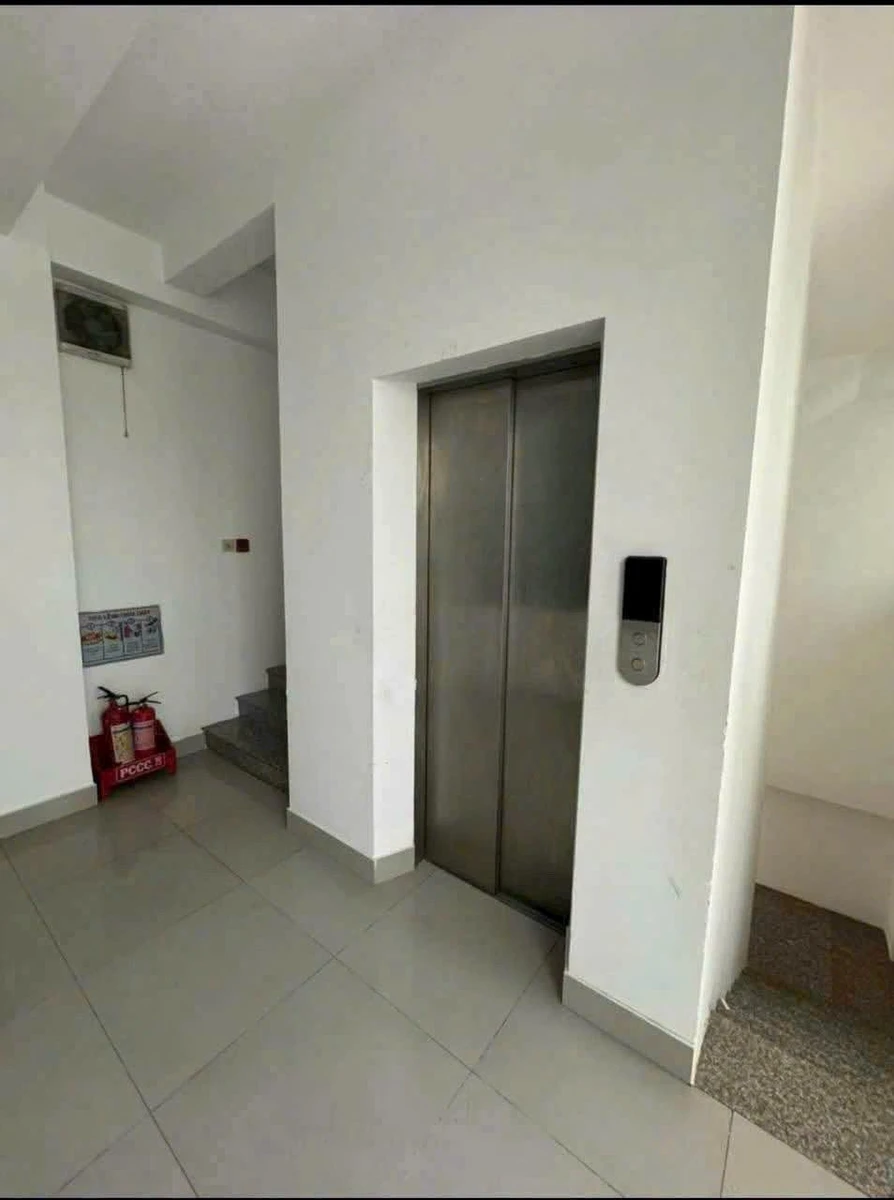 Bán nhà 1 trệt 6 lầu mặt tiền Tôn Đức Thắng, 117m2, 23 tỷ, Phú Thủy, Phan Thiết - Ảnh thu nhỏ 4