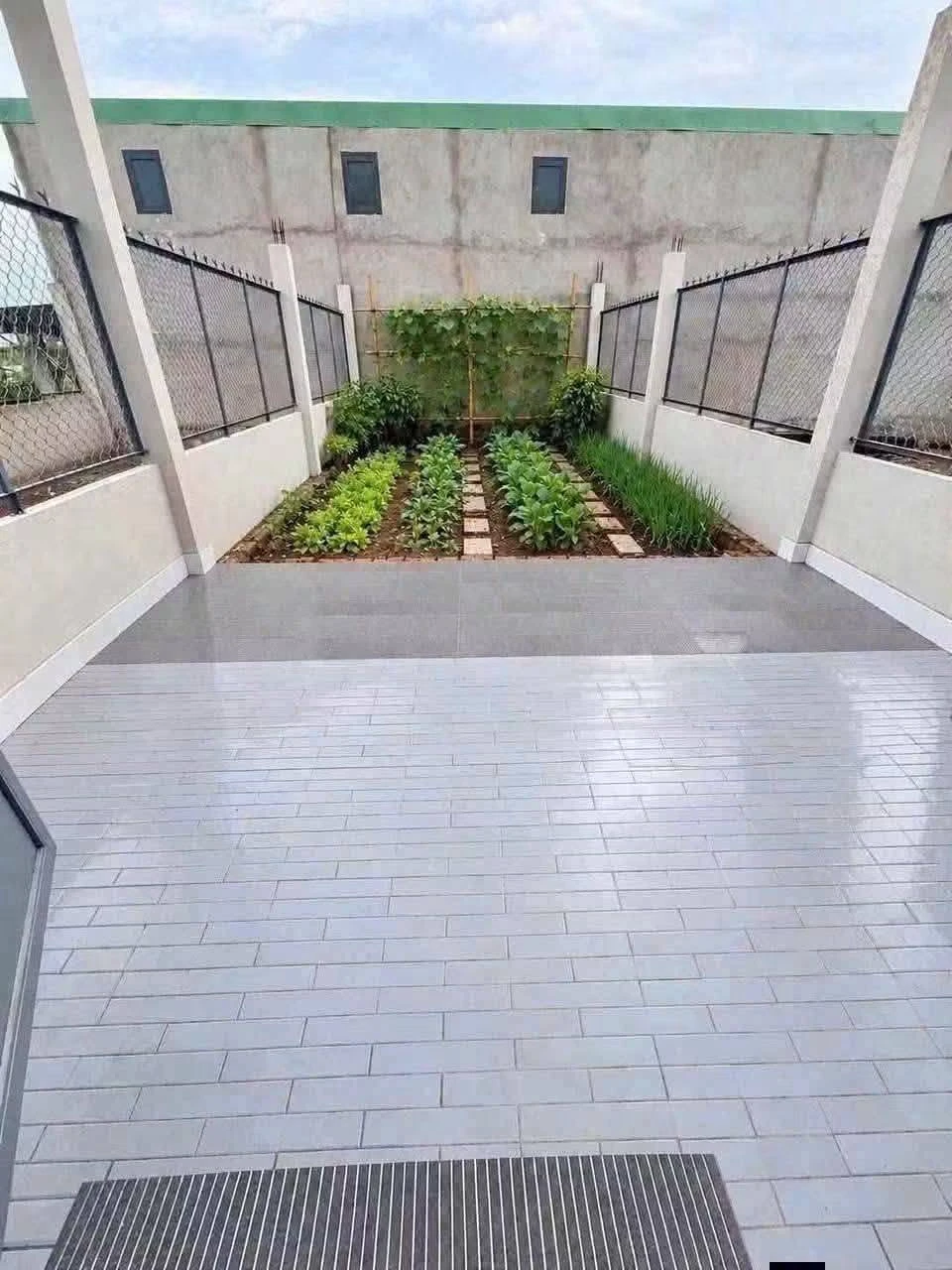 Bán nhà 200m² thổ cư tại Bến Lức, Long An 1 tỷ 700 triệu - Ảnh 1