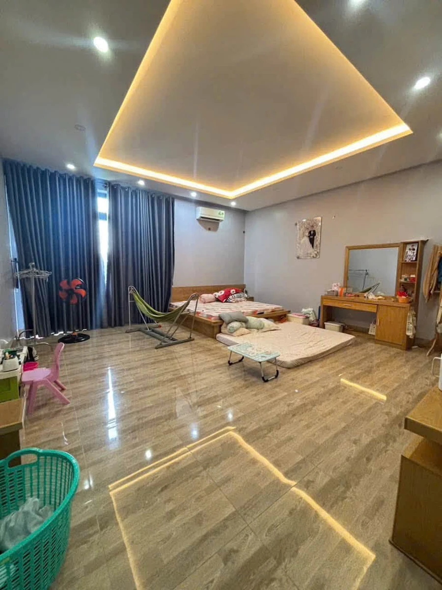 Bán nhà 158m² mặt tiền Đường 3/2, 5PN, 7WC, 9 tỷ, Bà Rịa - Ảnh thu nhỏ 5