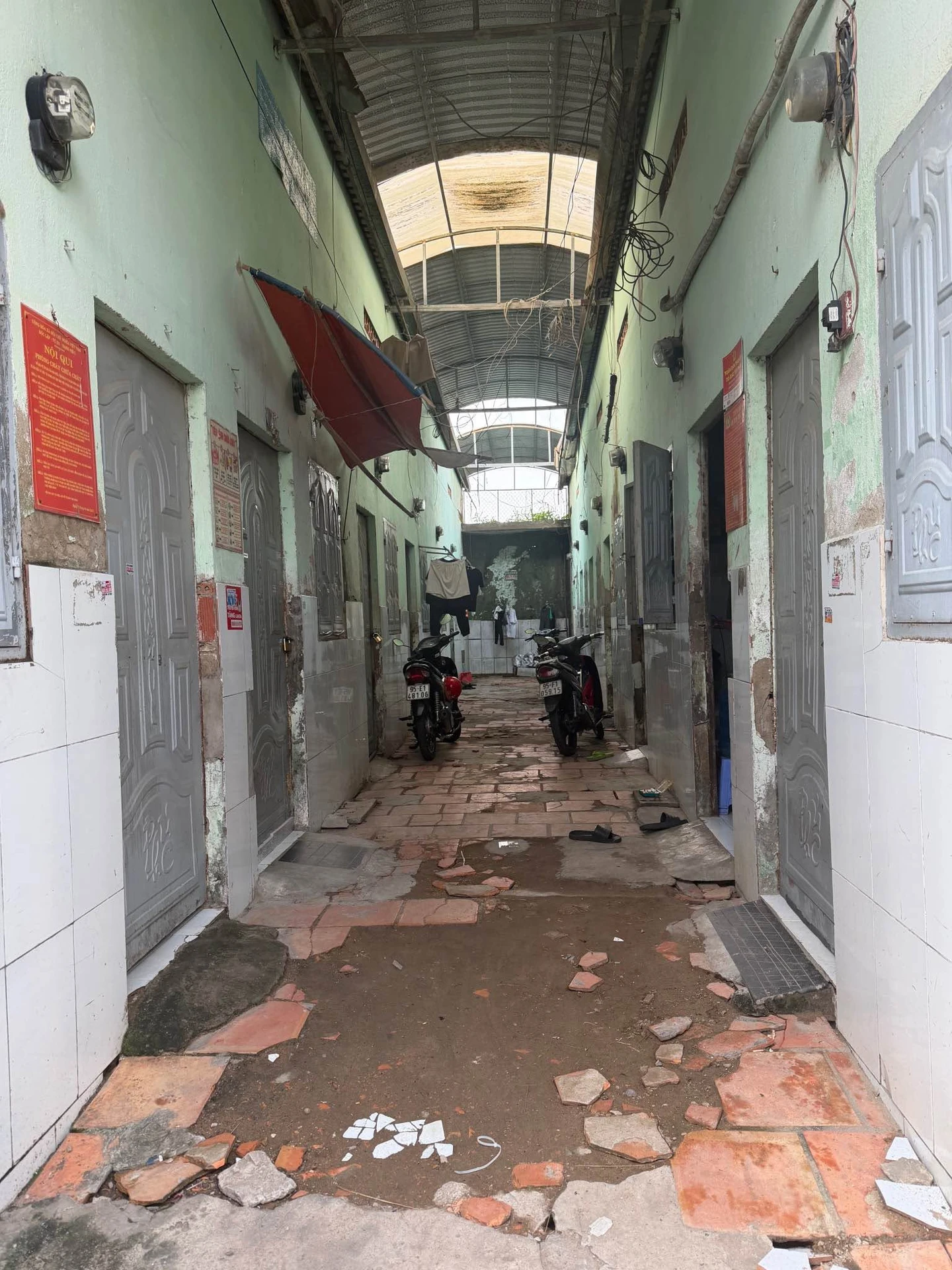 Bán dãy 14 phòng trọ 260m² Dĩ An 3.6 tỷ - Ảnh 1
