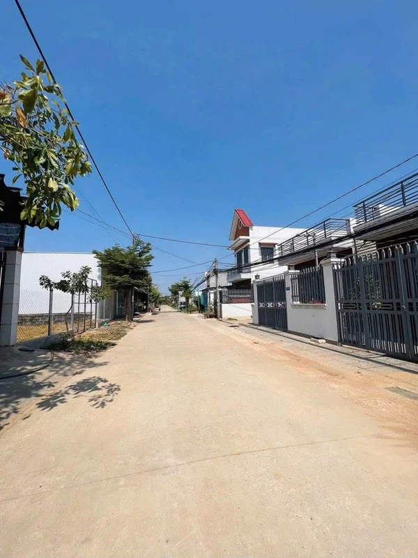 Bán lô đất vườn 600m2 thổ cư gần trung tâm Biên Hoà