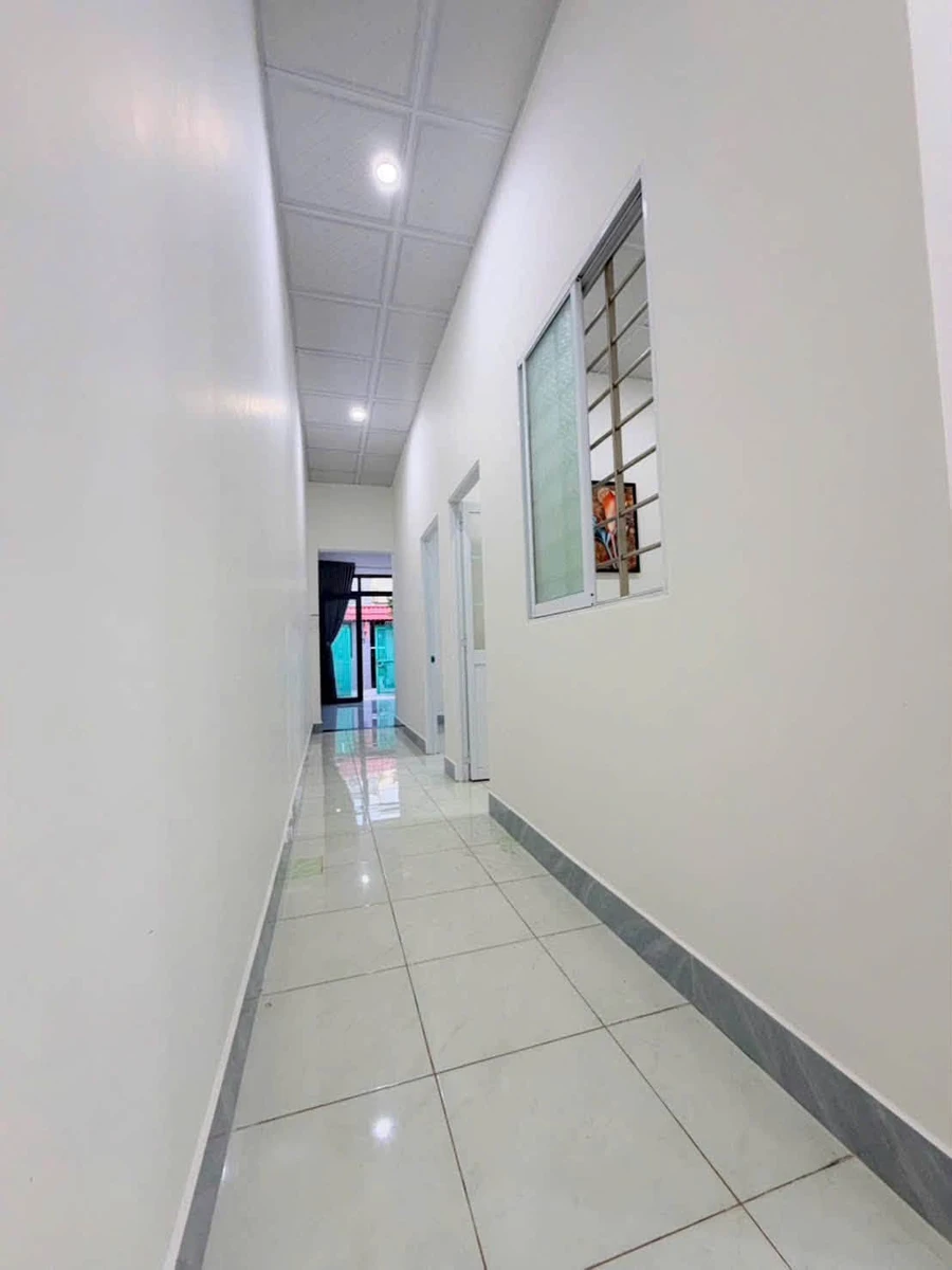 Bán nhà 100m² 2 PN hẻm Đô Lương Quận 11, giá 1 tỷ 3 - Ảnh thu nhỏ 2