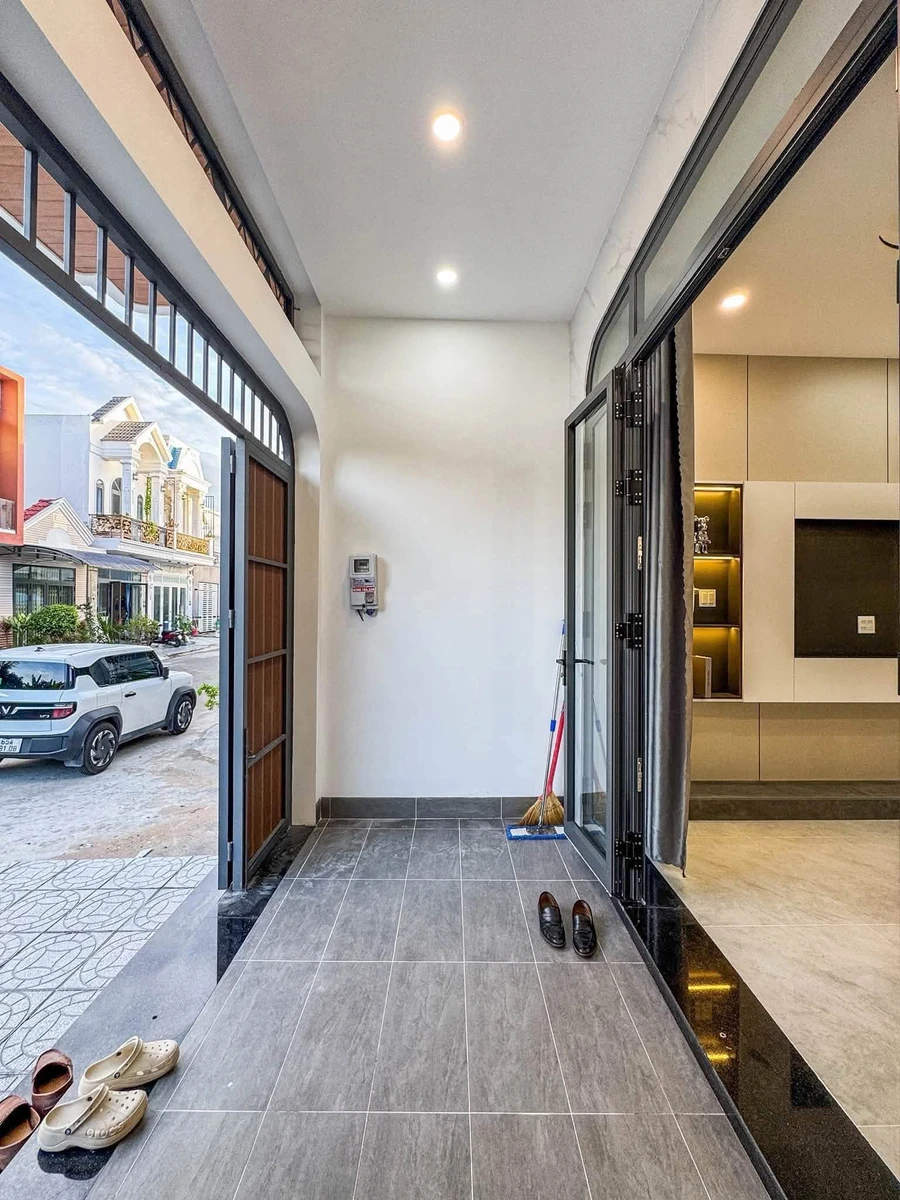 Nhà trệt lầu 64m² gần ĐH Nam Cần Thơ - 4 tỷ 390 triệu - Ảnh thu nhỏ 3