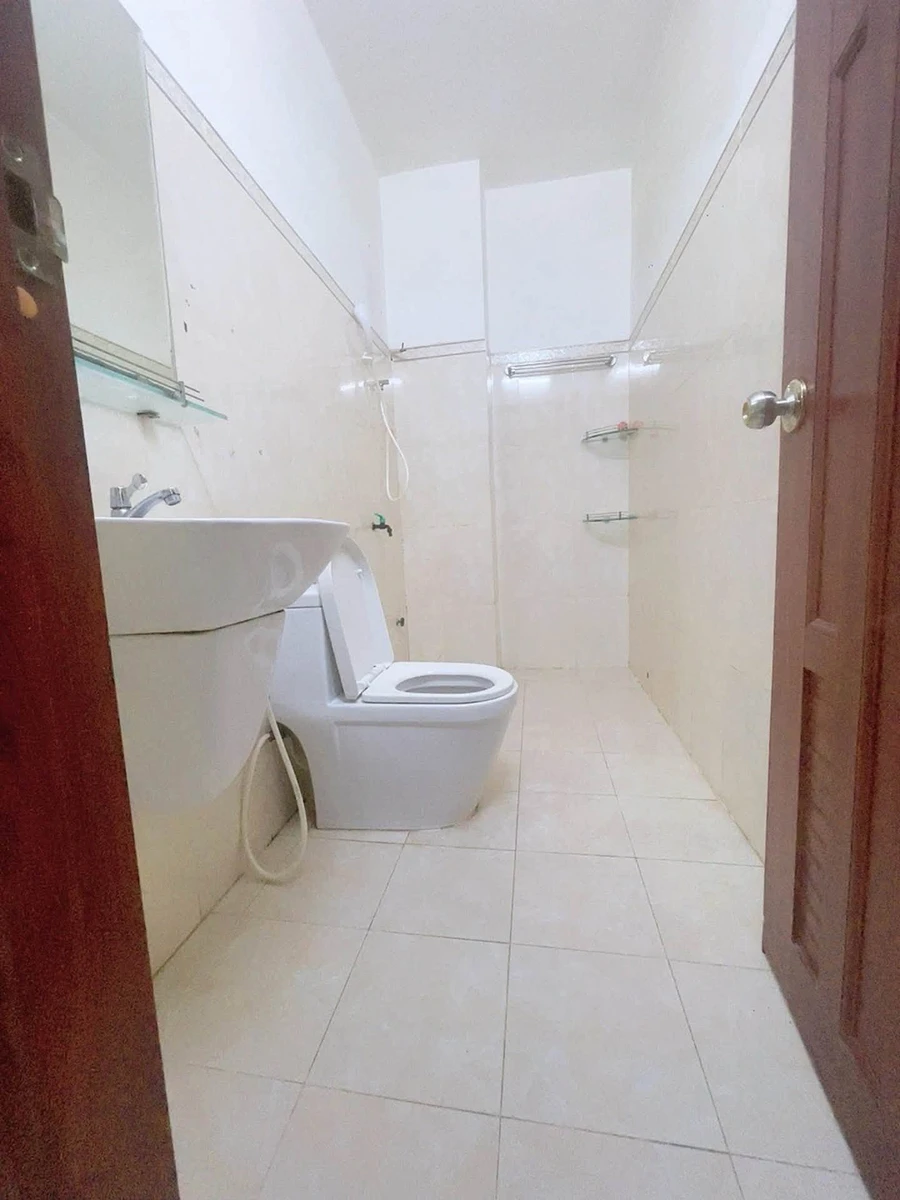 Bán nhà 2PN Phạm Văn Chiêu 61.5m2 - 6.8 tỷ - Ảnh thu nhỏ 2