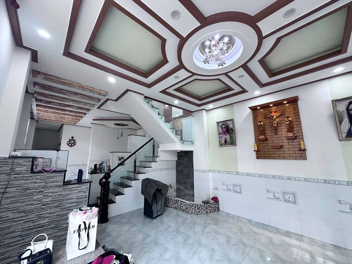 Bán nhà 1 trệt 1 lầu mặt tiền 240m2 Biên Hoà 5.8 tỷ - Ảnh thu nhỏ 5