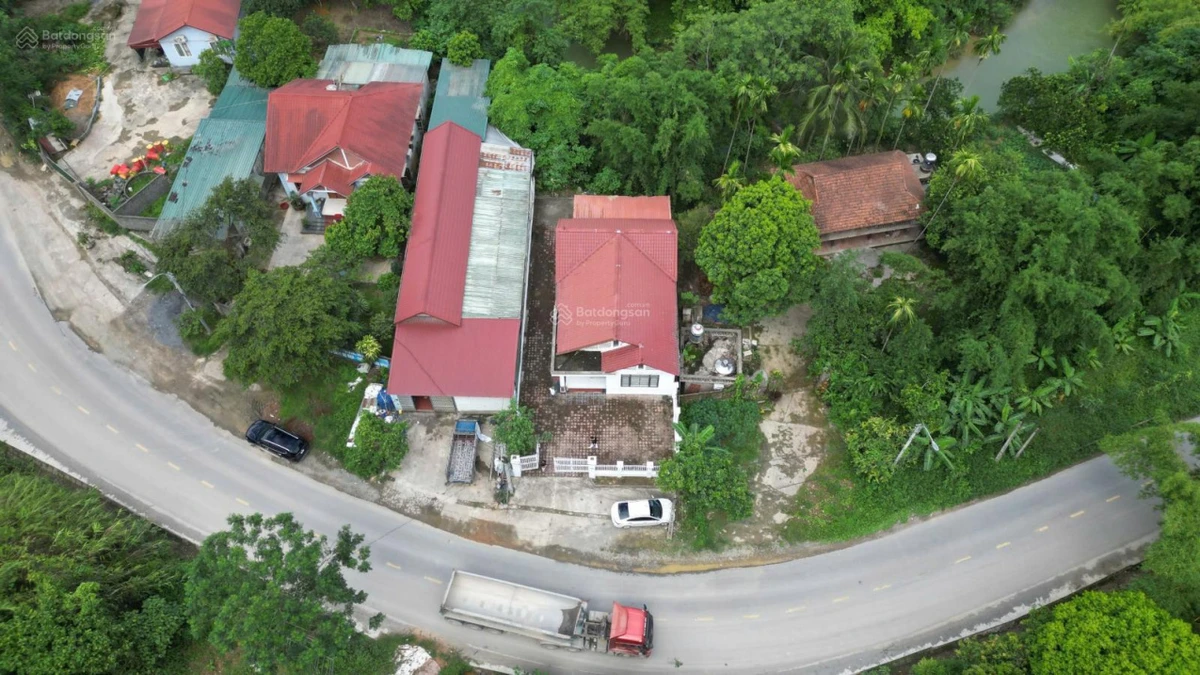 Chuyển nhượng 338,6m2 có sẵn nhà 4p ngủ tại Thị Trấn Lương Sơn Hoà Bình bám suối và đường quốc lộ - Ảnh thu nhỏ 5