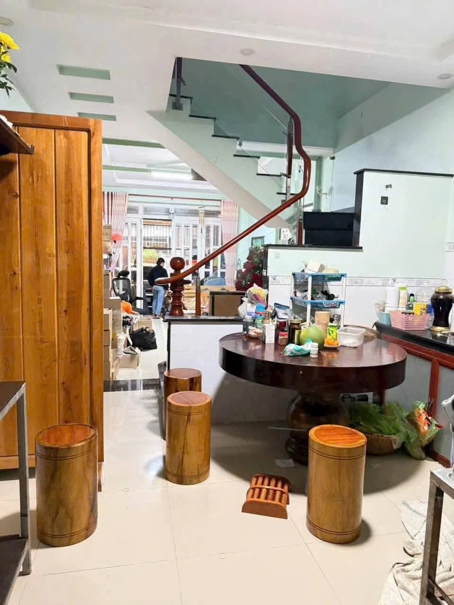 Nhà phố Trấn Biên 80m² sân xe, 3,05 tỷ - Ảnh thu nhỏ 2