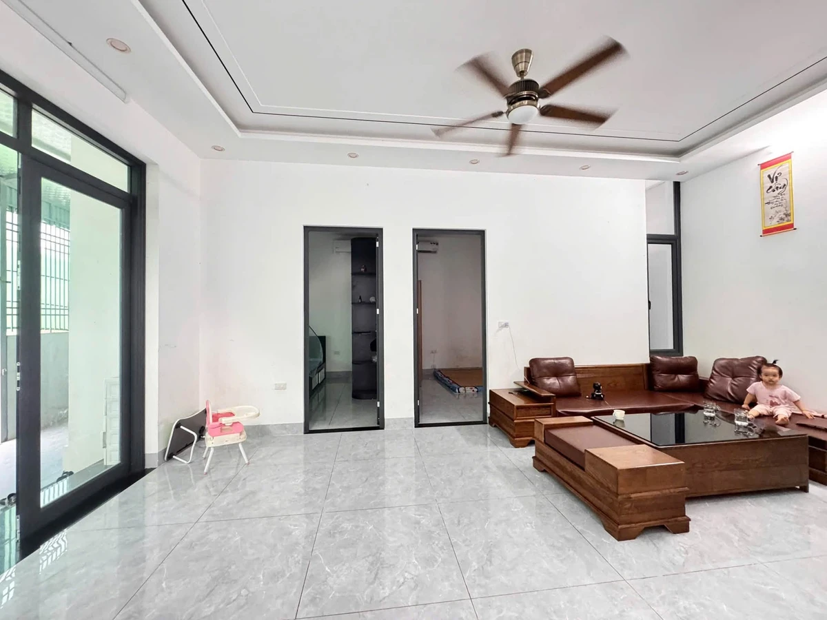 Bán nhà 2 tầng 117,4m2 mặt tiền Quận 12 - Ảnh thu nhỏ 2