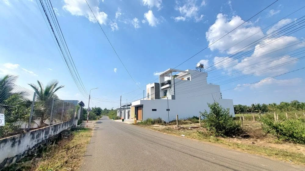 Bán đất nền thổ cư mặt tiền đường nhựa 5x30m giá 1,25 tỷ tại Bầu Trâm, Long Khánh - Ảnh 1