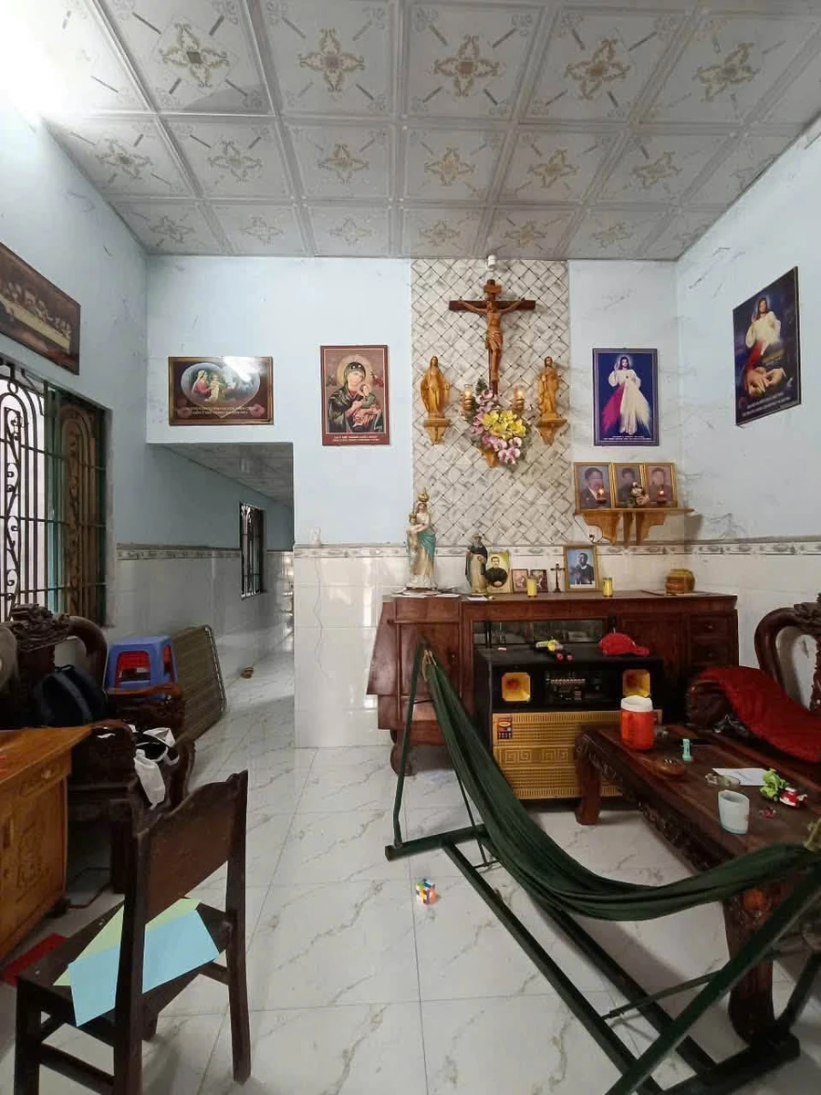 Bán nhà mặt tiền Hoàng Văn Bổn, 3 phòng, 150m2, 2.2 tỷ - Ảnh 1