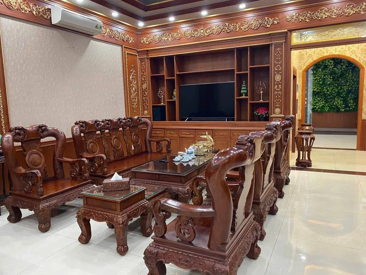 Bán biệt thự mặt tiền kinh doanh 1000m2, 12 phòng, 14 WC, Quận 12 - 45 tỷ - Ảnh thu nhỏ 3