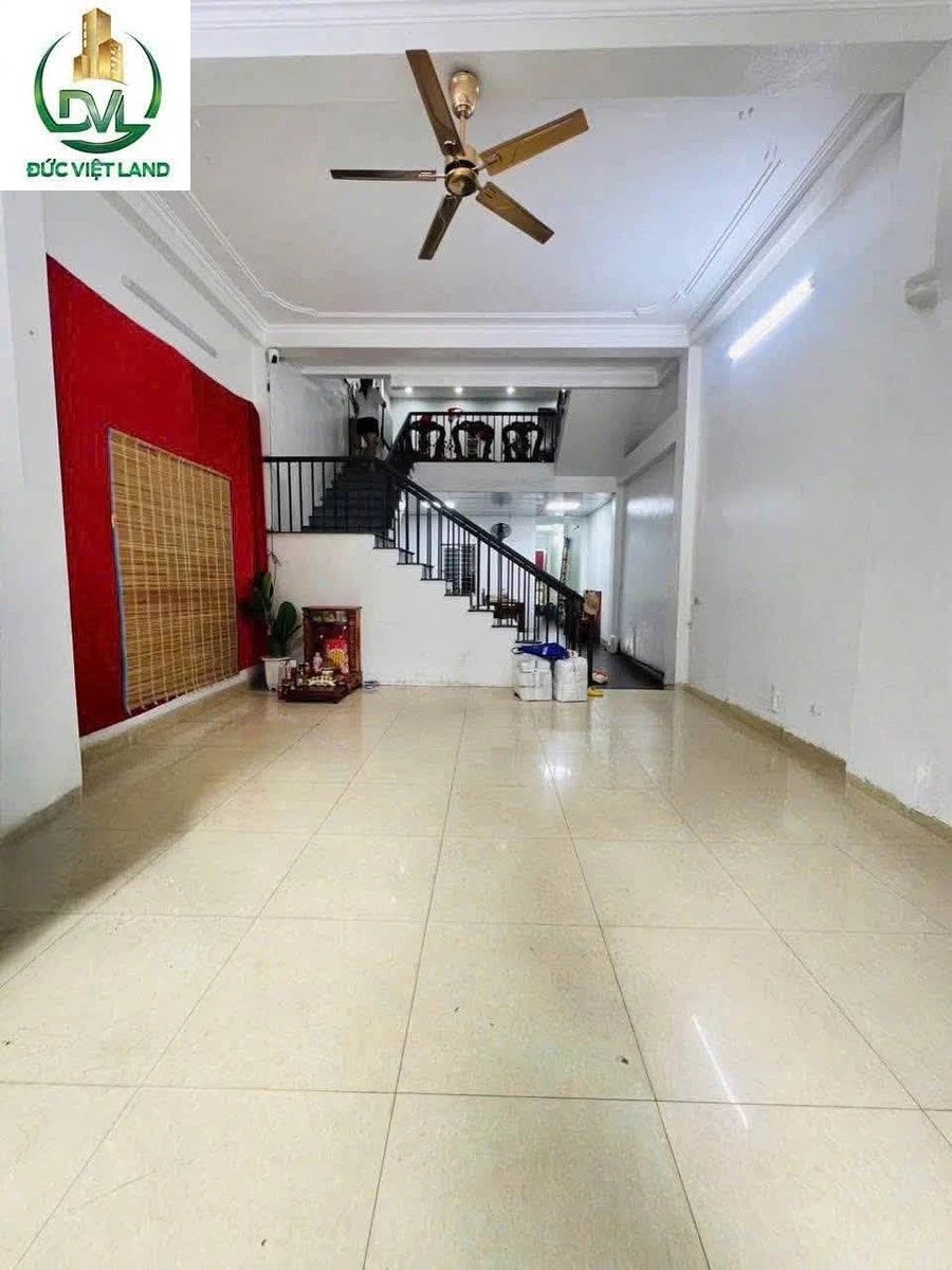 Bán nhà 2,5 tầng 102m² đường Điện Biên, Lào Cai - Ảnh 1