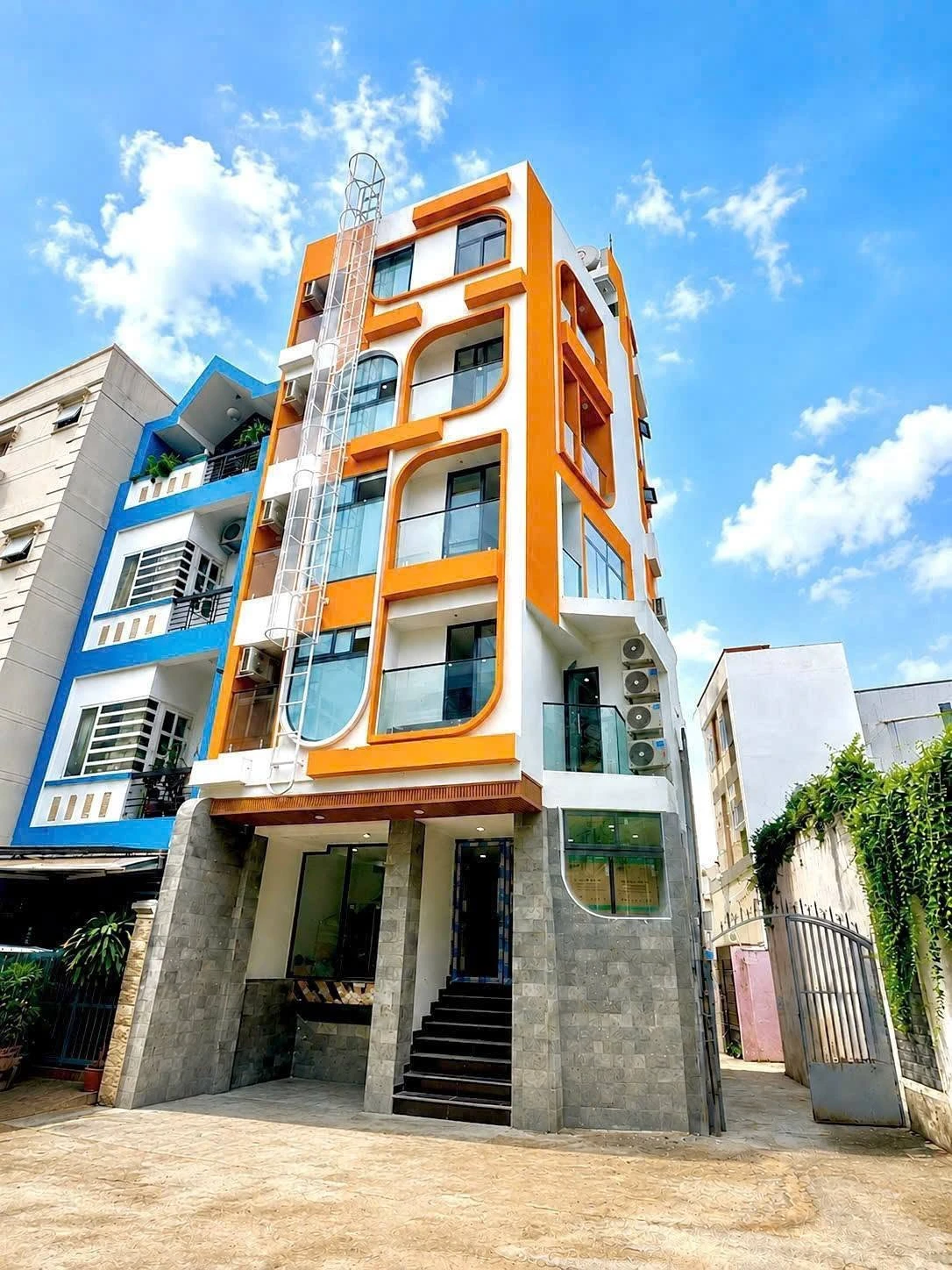 Bán tòa CHDV góc 2 mặt tiền Nguyễn Văn Đậu Bình Thạnh 31,5 tỷ - Ảnh 1