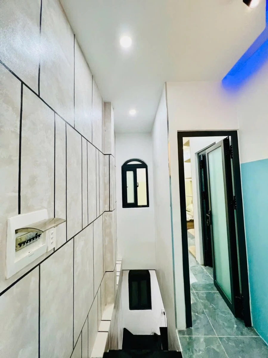 Bán nhà nguyên căn 3 phòng 80m² full nội thất Lê Quang Định - Ảnh thu nhỏ 2