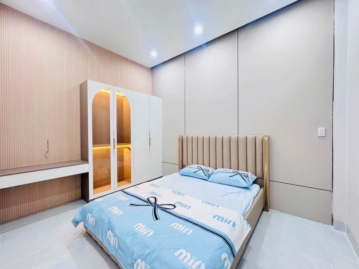 Bán nhà phố 1 trệt 1 lầu 3 phòng ngủ 4,3x23,2m giá 2,86 tỷ, gần đường Liên Hương, An Giang - Ảnh thu nhỏ 4