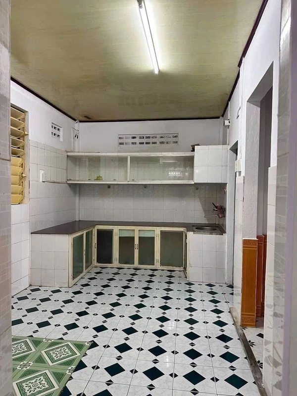 Cho thuê nhà nguyên căn 135m² 2PN Huế 5 triệu/tháng