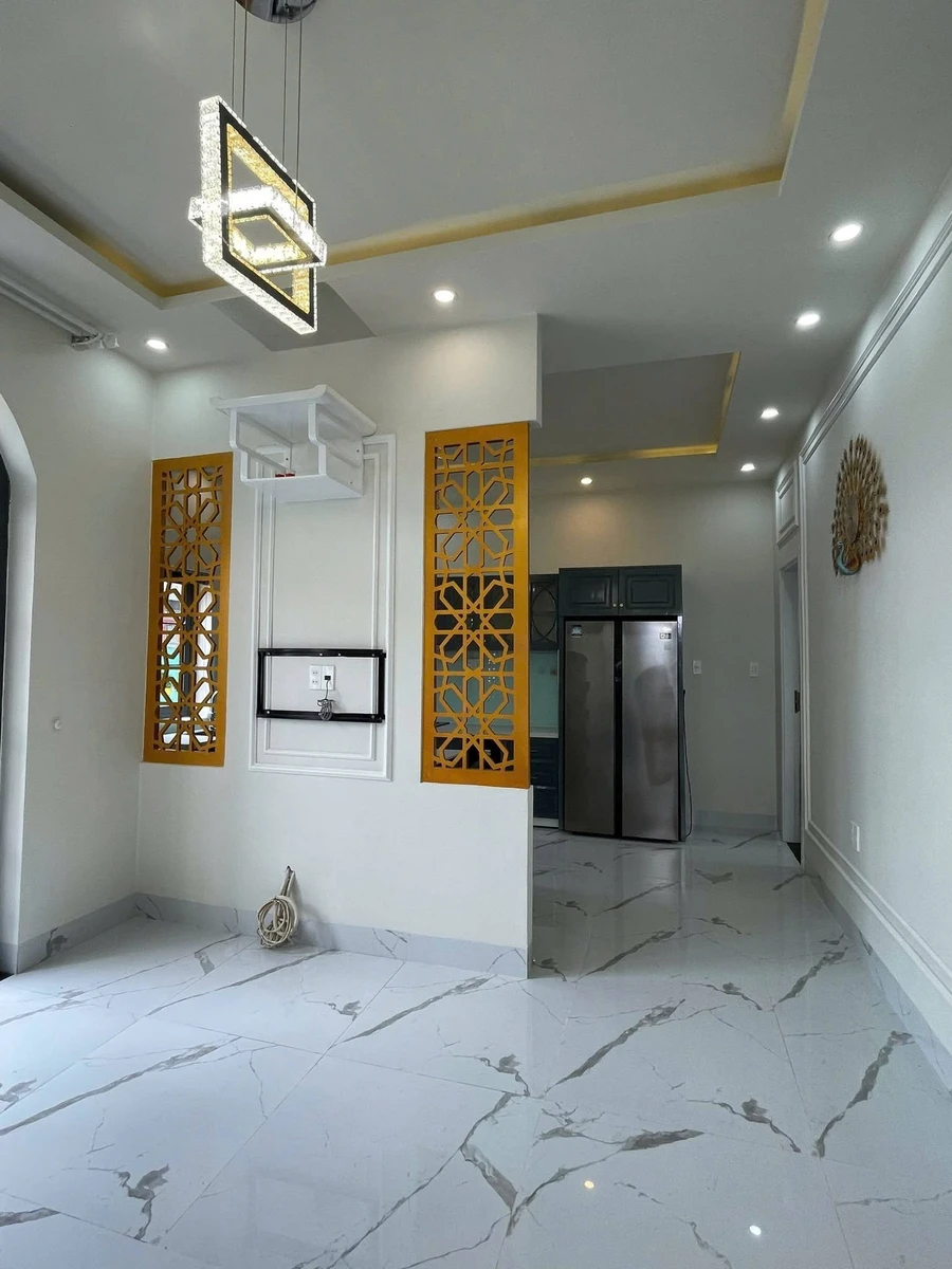 Bán nhà đẹp Vĩnh Ngọc 76,8m2, 2PN 2WC, nội thất đầy đủ, giá 2 tỷ 650, Nha Trang - Ảnh thu nhỏ 3
