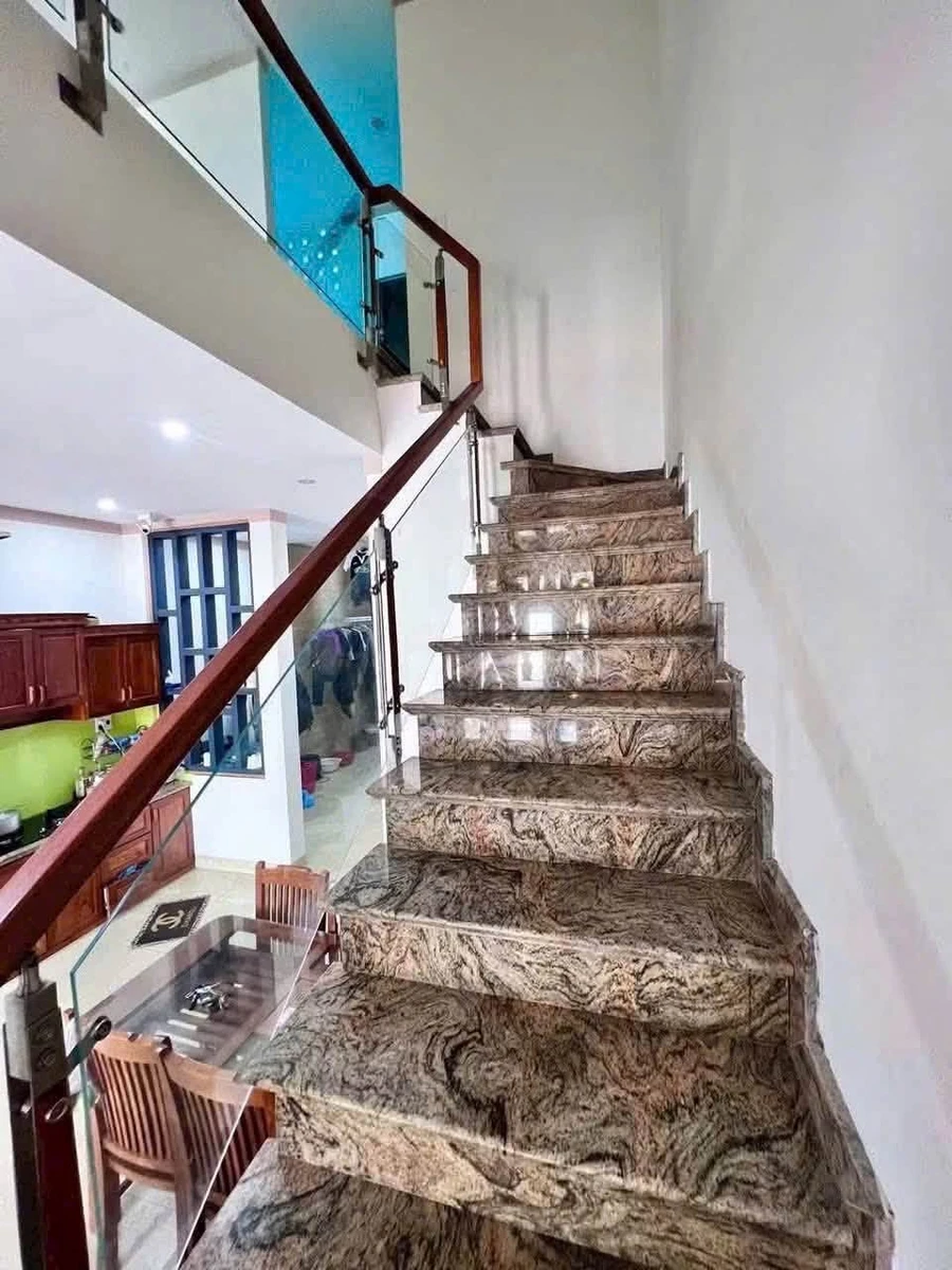 Bán nhà 1 lầu Phường Tân Bình, 3PN, 100m2, 1,7 tỷ - Ảnh thu nhỏ 3