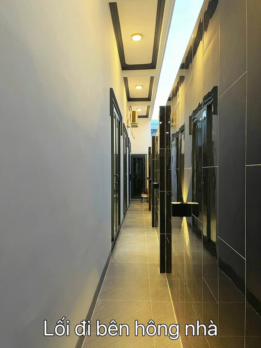 Bán nhà 270m² 4 phòng ngủ Rạch Giá, An Giang giá 4 tỷ 390 - Ảnh thu nhỏ 3