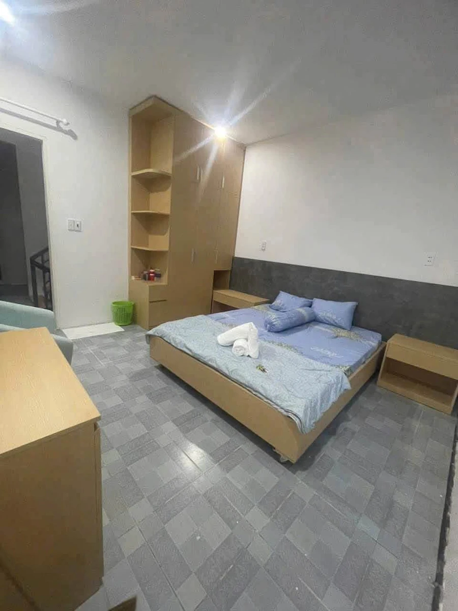 Bán nhà hẻm ôtô Huyền Trân Công Chúa 145m² 7 PN 4 WC - Ảnh thu nhỏ 4
