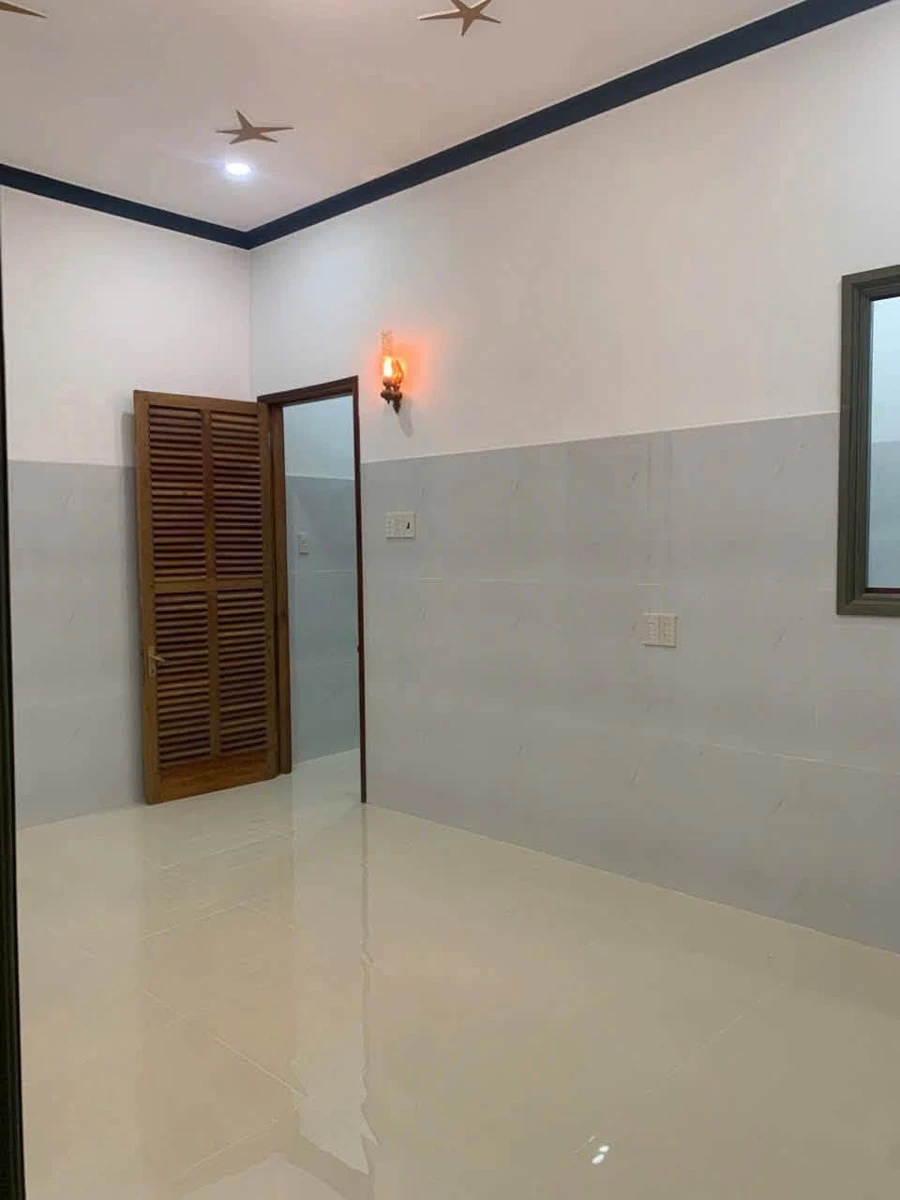 Cho thuê nhà mới xây 150m² tại Vĩnh Ngọc, Tây Nha Trang, 8 triệu/tháng - Ảnh thu nhỏ 3