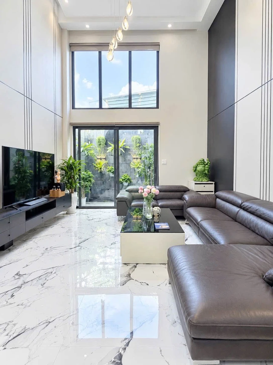 Bán nhà 5 tầng 90m² mặt tiền đường Đông Minh, Đông Hòa, Thủ Đức giá 9 tỷ - Ảnh thu nhỏ 2