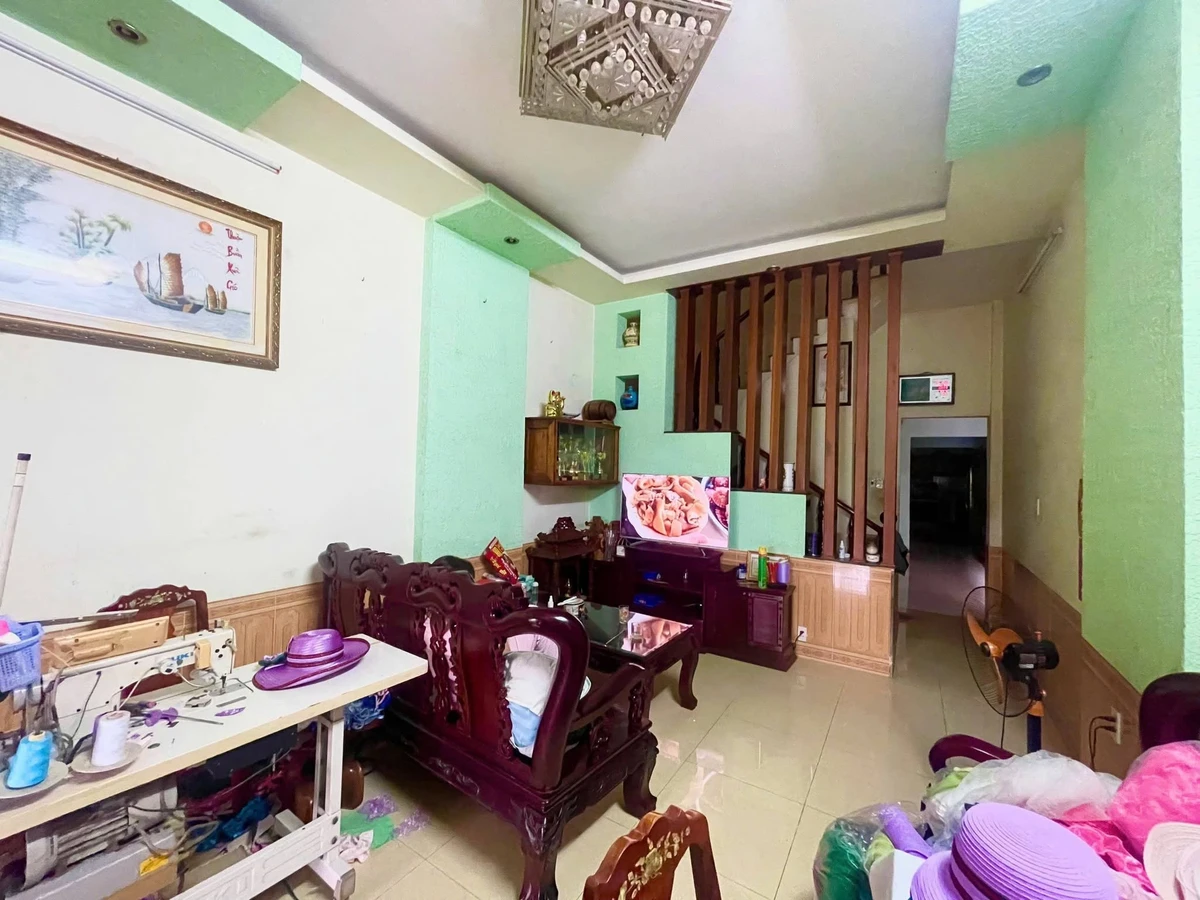Bán nhà 2 mặt tiền 230m2 gần Chợ 26, Q1 - 4.6 tỷ - Ảnh thu nhỏ 4