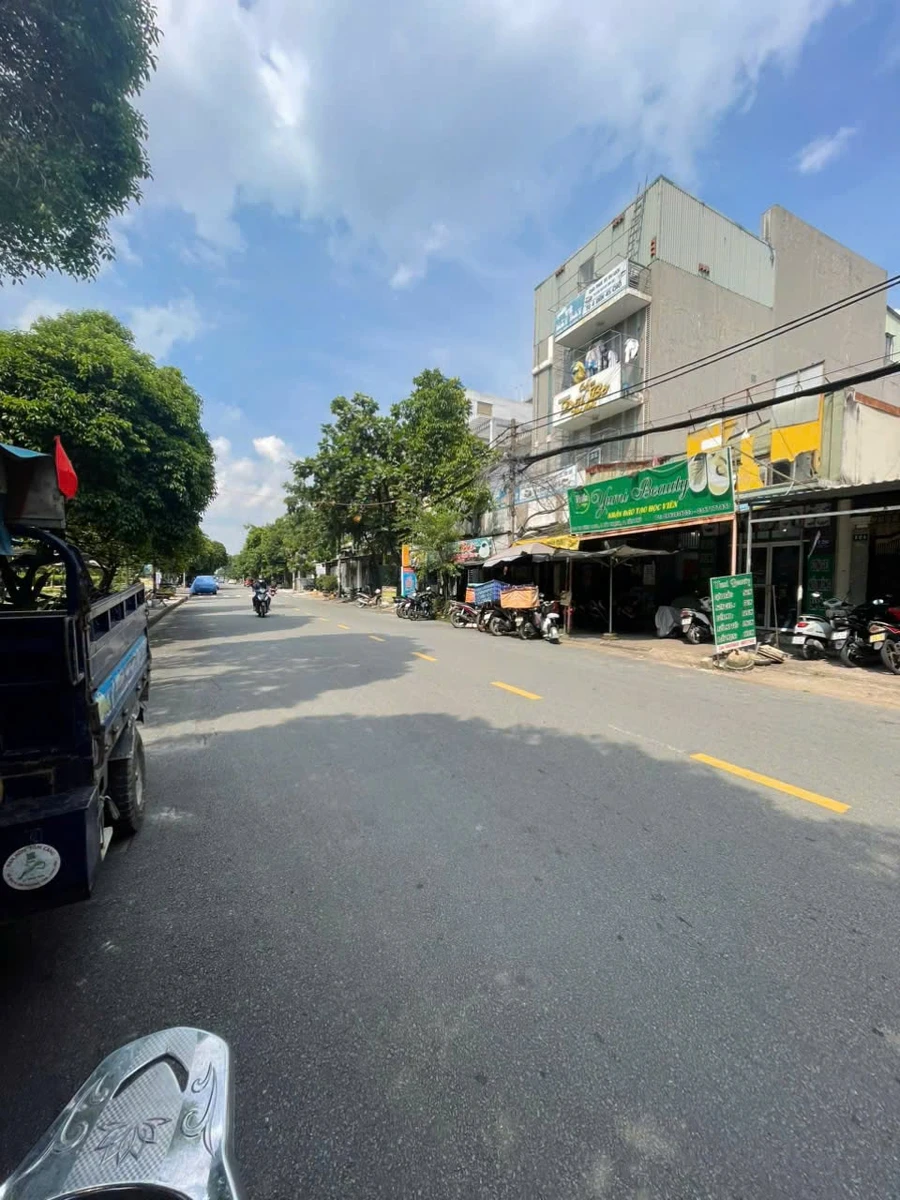 Bán nhà mặt tiền Kênh 19/5, 100m², 10,9 tỷ - Ảnh thu nhỏ 3