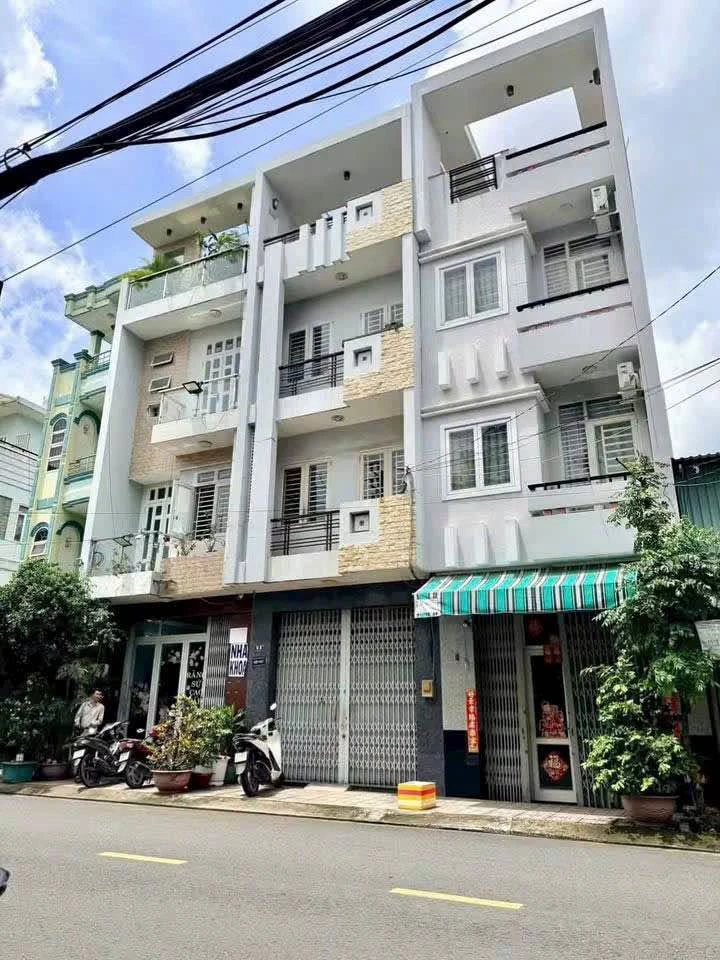 Cho thuê nhà 4x16m, 4 phòng ngủ khu Tên Lửa, Bình Tân - Ảnh 1