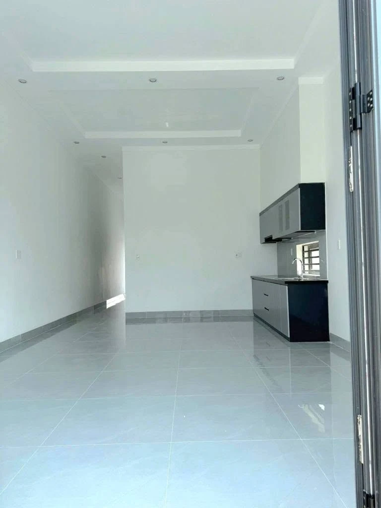 Bán nhà 2PN Khu phố Tiến Thành 2, 100m² Đồng Xoài, 1 tỷ 70 triệu - Ảnh thu nhỏ 5