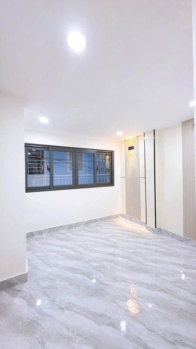 Bán nhà mini 3 tầng 2PN đường Tôn Đản Quận 4, giá 3,1 tỷ - Ảnh thu nhỏ 2