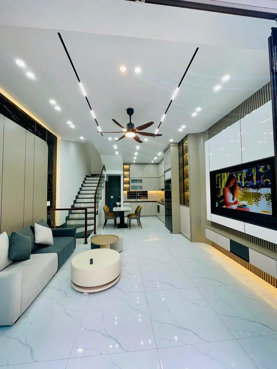 Bán nhà 3 tầng 46 m² Lê Thanh Nghị Hải Phòng, 2 tỷ - Ảnh thu nhỏ 2