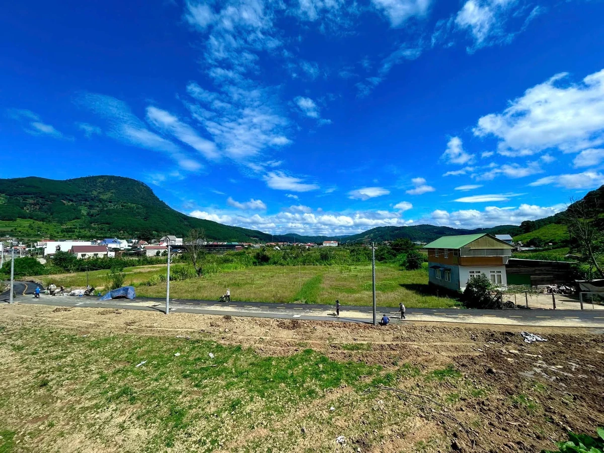 Bán đất 210m² chân đèo Prenn 1 tỷ 330 triệu - Ảnh thu nhỏ 2