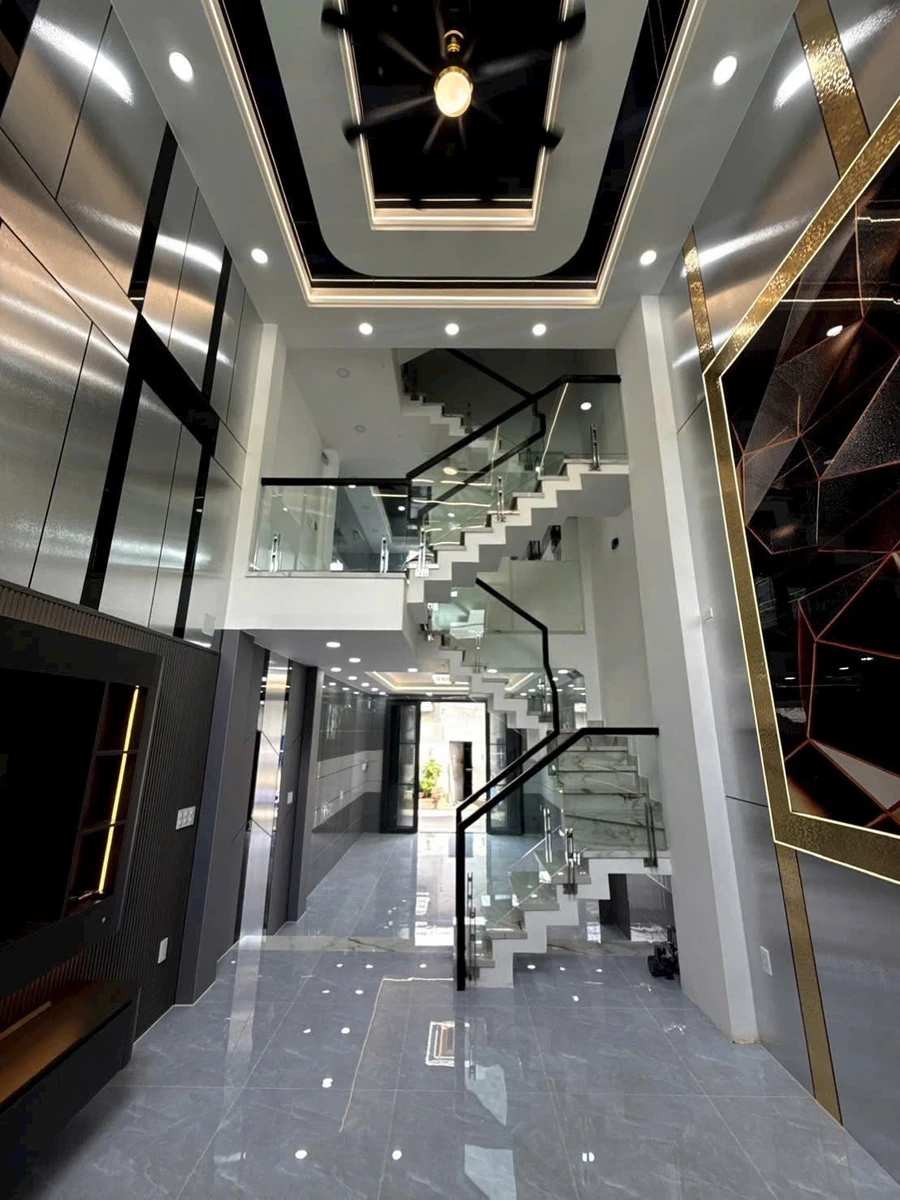Bán nhà Tân Phú 60m2, 6 phòng ngủ, full nội thất, 7,3 tỷ - Ảnh thu nhỏ 2