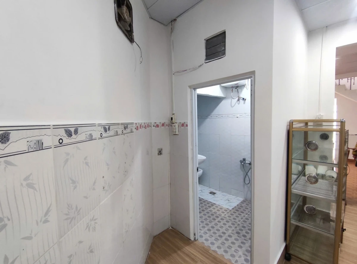 Bán nhà SRXD Đà Lạt 140 m² 5 phòng ngủ 4 tỷ 250 triệu - Ảnh thu nhỏ 4