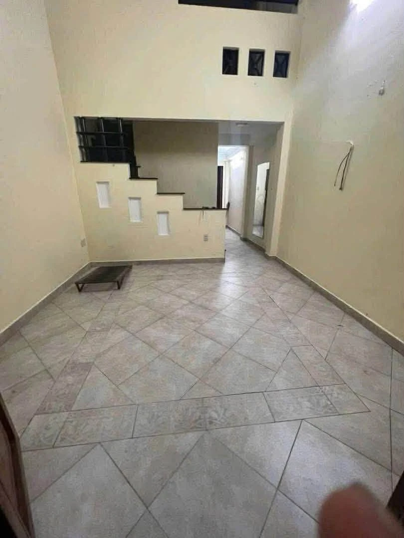 Bán nhà hẻm 97,7m² 4 phòng ngủ Quận 11 - 6,9 tỷ - Ảnh thu nhỏ 3