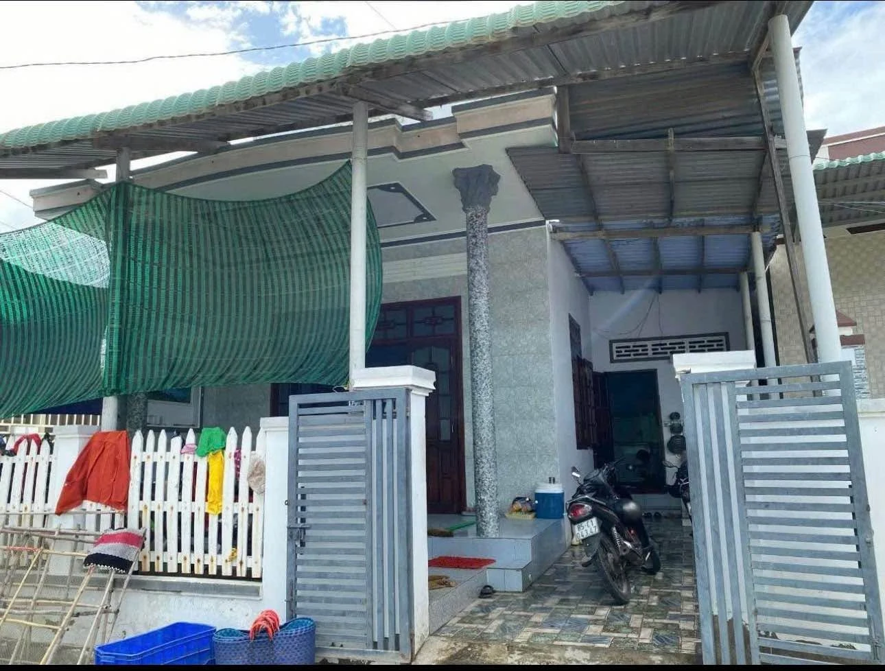 Bán nhà hai mặt tiền 62m² Ninh Thuận gần chợ - Ảnh 1