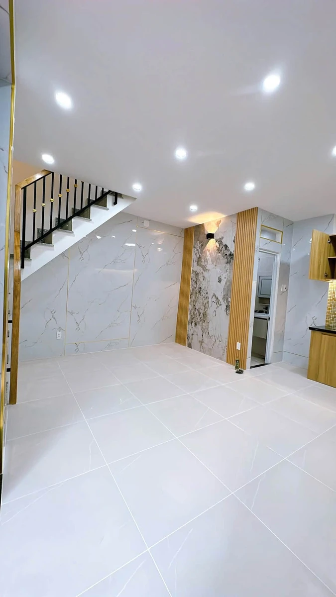 Bán nhà hẻm Đoàn Văn Bơ, Khánh Hội, Quận 4, 29,4m2, 2PN, giá 3,15 tỷ - Ảnh thu nhỏ 3