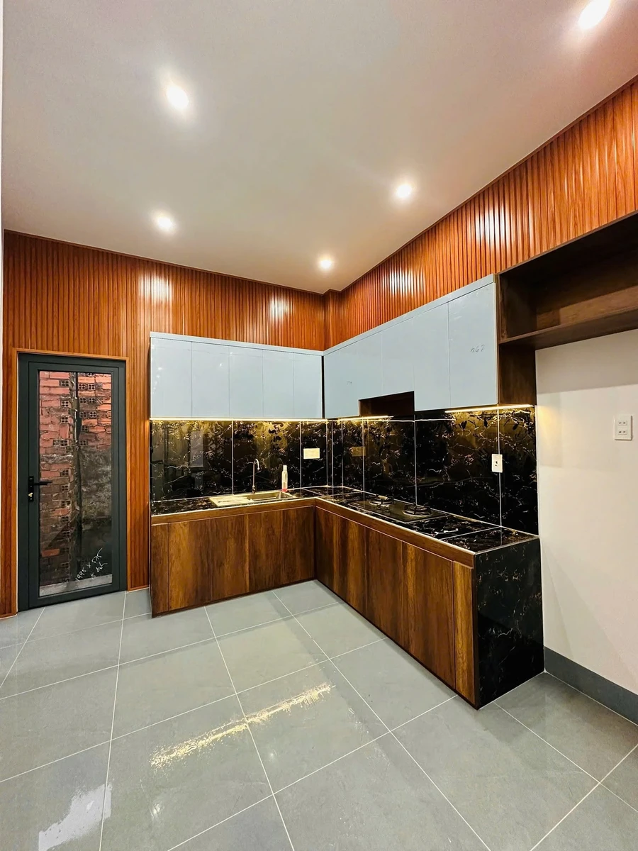 Bán nhà mặt tiền 120m² 3PN Cao Xuân Huy Rạch Giá - Ảnh thu nhỏ 2