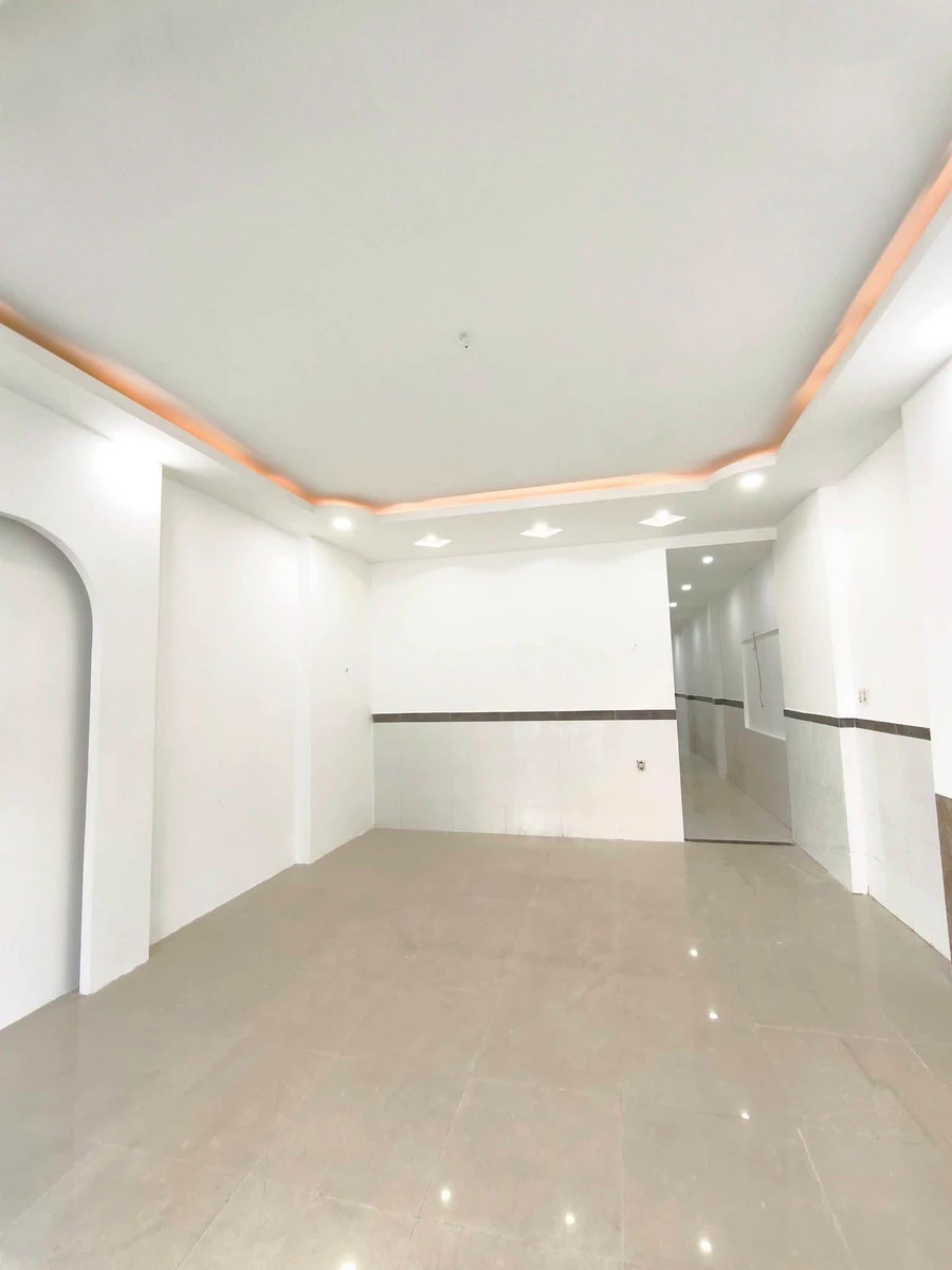Bán nhà mặt tiền Phạm Hùng Rạch Giá 100m² 3 tỷ 250 triệu - Ảnh thu nhỏ 2