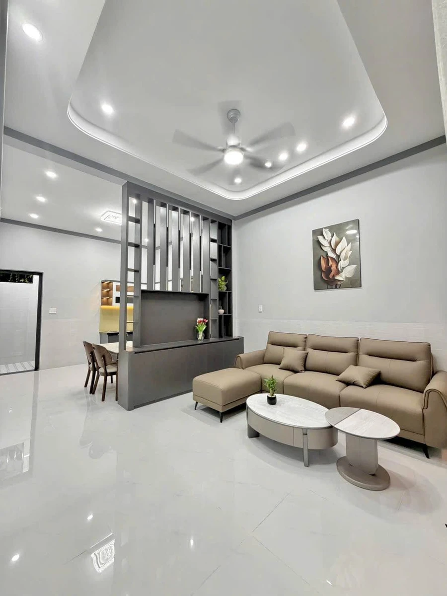 Bán nhà 7m mới 100%, 2PN, 68m² tại Tân Phú, Đồng Xoài - Ảnh thu nhỏ 3