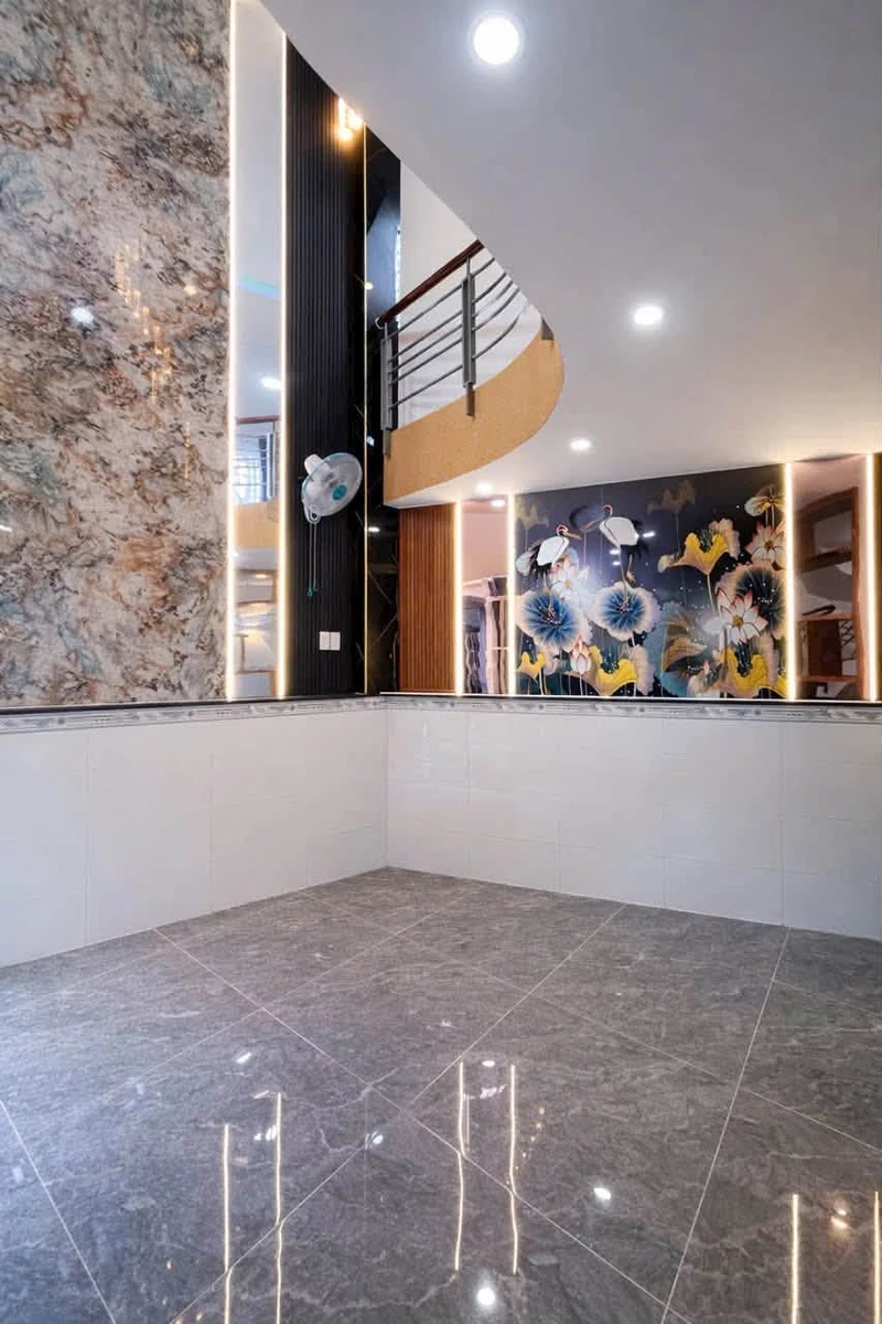Bán nhà 4 tầng 116m² Phường 15 Quận 4, giá 4.6 tỷ - Ảnh thu nhỏ 2