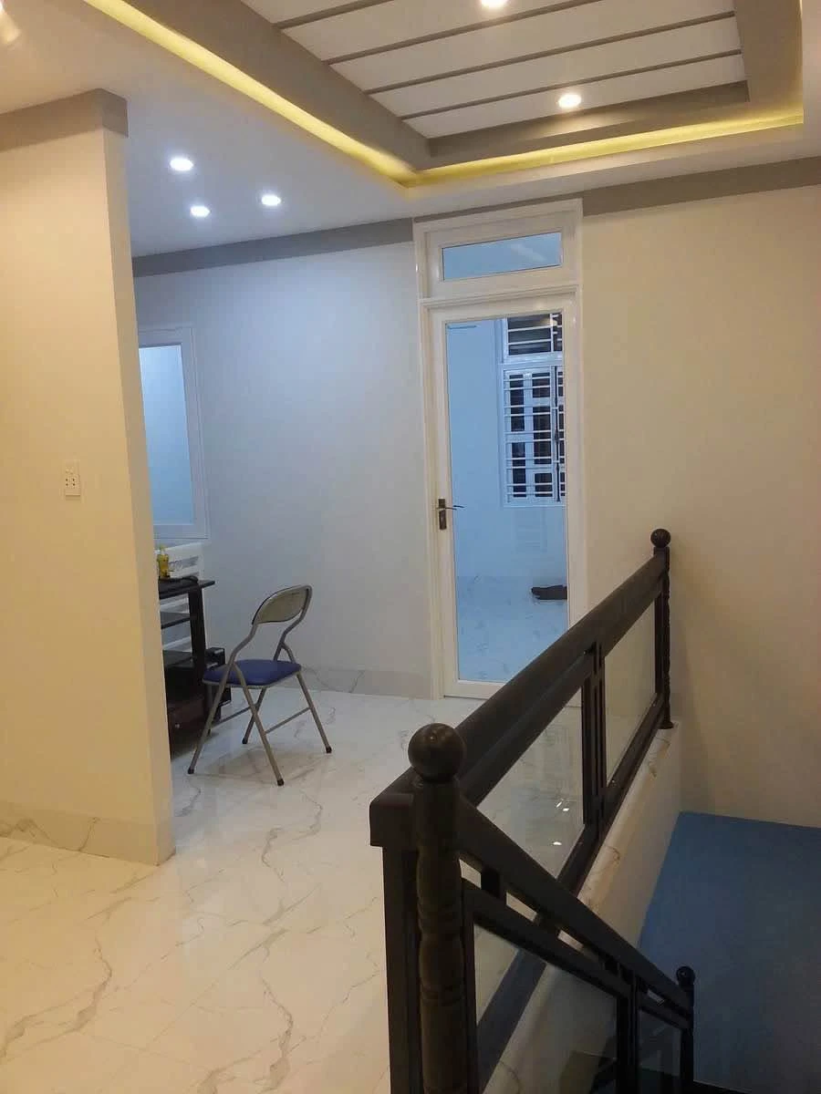 Bán nhà 3 tầng 2 mặt tiền 105m² Bình Tân - Ảnh thu nhỏ 3