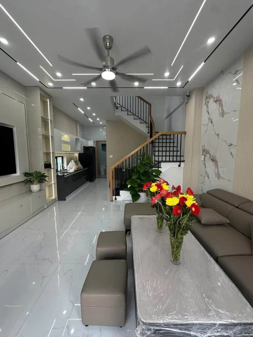 Bán biệt thự 3 tầng 79,2m2 kiệt Hoàng Trọng Mậu, Mỹ Thượng, TP Huế giá 3,25 tỷ - Ảnh thu nhỏ 2